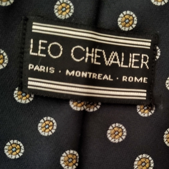 Tie by Leo Chevalier - Picture 2 of 4